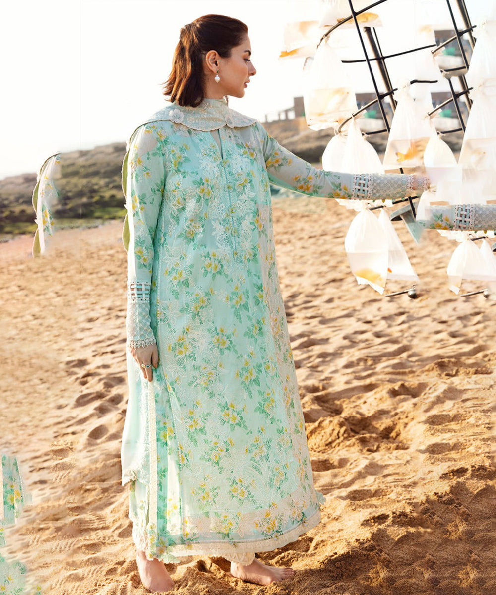 3PC-Printed Lawn Shirt With Voile Printed Dupatta-1543