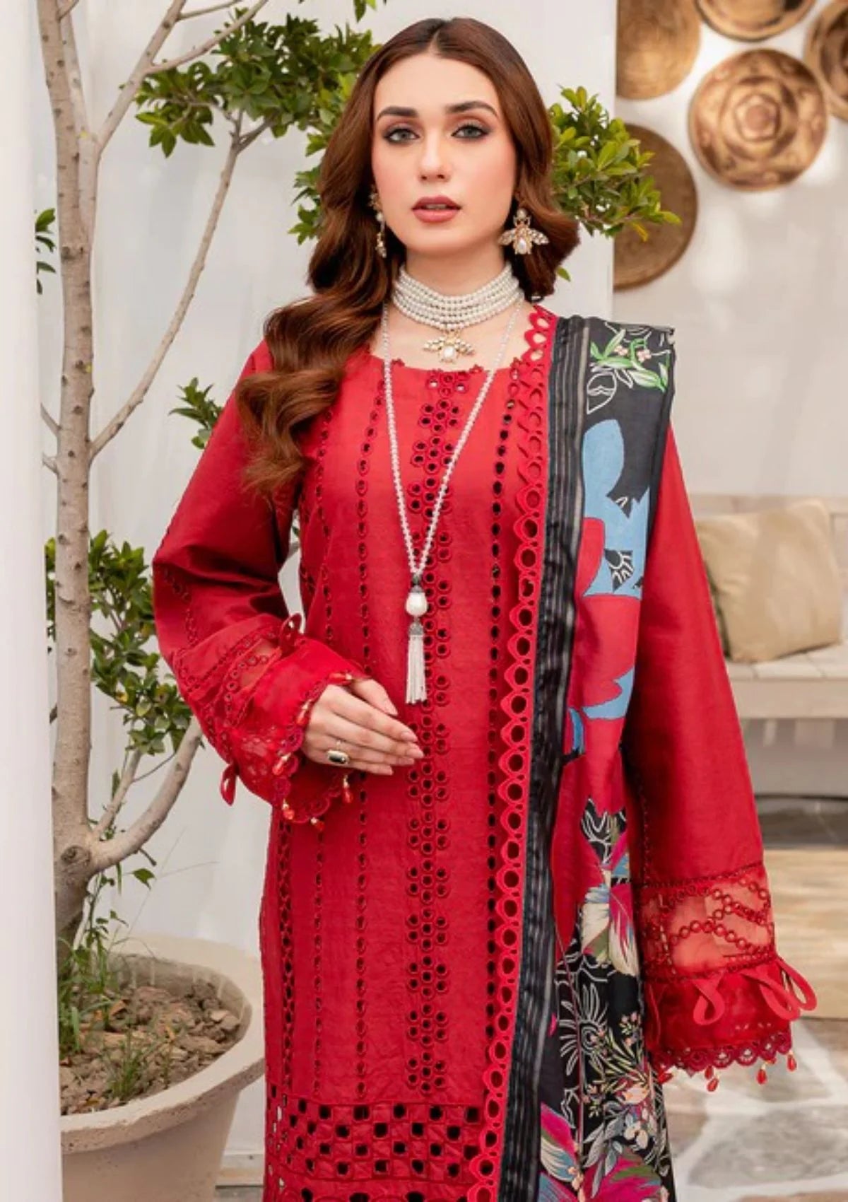 3PC CHIKENKARI Lawn Embroidered With Printed Dupatta-1004